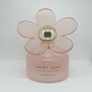 Marc Jacobs Daisy Love Eau So Sweet